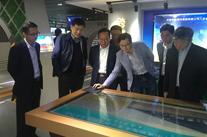 九游官方端网页版登录入口：刘廷国董事长率团赴甘肃路桥养护科技公司进行交流访问